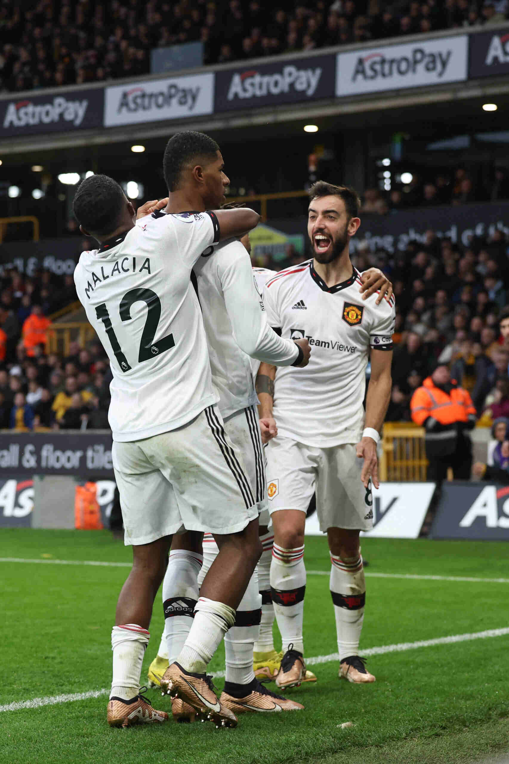 Wolves 0 - 1 Manchester United